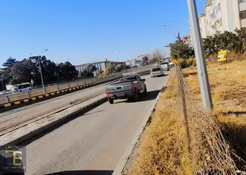 İPEKYOLU CADDESİNE CEPHELİ SATILIK TİCARİ ARSA - Satılık Arsa İlanları sahibinden.com'da - 1270294185