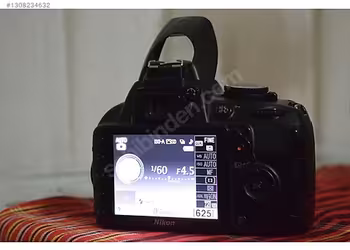 ACCİİLL!! Nikon D3100 Temiz ve Sorunsuz Lens Dahil