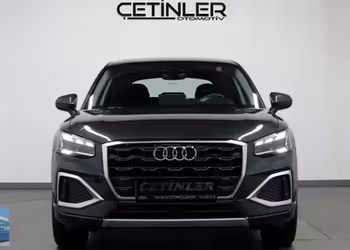 ÇETİNLERDEN 2025 AUDİ Q2 35 TFSI HAYALET EKRAN CAM TAVAN BOYASIZ