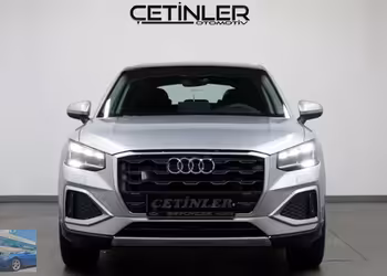 ÇETİNLERDEN 2025 AUDİ Q2 35 TFSI HAYALET EKRAN CAM TAVAN BOYASIZ