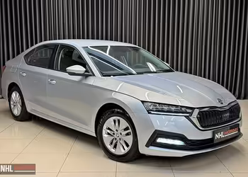 NHLMOTORS SKODA CTAVİA 1.0 e-Tec HYBRİD ELİTE NAVİGASYON 92.KM