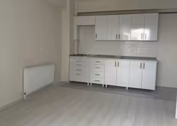 DOĞRU GAYRİMENKUL'DEN KİRALIK EŞYASIZ 1+1 DAİRE