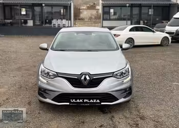 SSANGYONG BAYİ'DEN 2025 RENAULT MEGANE 1.3 TCE TOUCH