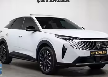 ÇETİNLER'DEN 2025 MODEL PEUGEOT 3008 1.2 MHEV ALLURE KAZASIZ