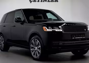 ÇETİNLER'DEN 2025 RANGE ROVER 3.0MHEV AUTOBİOGRAPHY D350 BAYİ