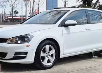 BURSA MERKEZ OTOMOTİV 2014 VOLSWAGEN GOLF DİZEL OTOMATİK 92BİN