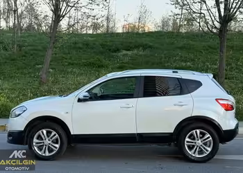 AKÇILGIN 2013 NİSSAN QASHGAİ 1.6 TEKNA 122.000 KM