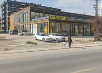 OTOGAR KAVŞAĞINDA SATILIK 240 M2 DÜKKAN 100 M2 DEPO