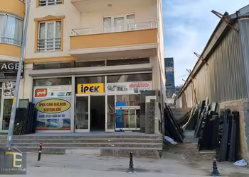 ZÜBEYDE HANIM CADD CARTING YAN SOKAKTA SATILIK 96 m2 DÜKKAN