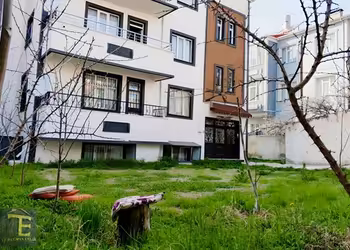 EREK MAH SATILIK 636 m2 MÜSTAKİL ARSA 4 KAT RUHSATLI AİL BİNASI