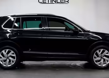 ÇETİNLERDEN 2022 VW TIGUAN 1.5 TSI ELEGANCE CAM TAVAN BOYASIZ