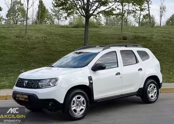 AKÇILGIN 2019 MODEL DACİA DUSTER 4 ÇEKER %50 PEŞİN