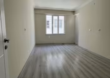 BAHÇELİEVLER DE HASTANE BÖLGESİ KİRALIK 3+1 DAİRE