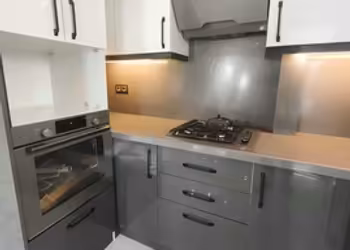YENI FOÇA GÖK SITESI'NDE 3 + 1 PETRE KOYUNA 150 M.DUBLEKS