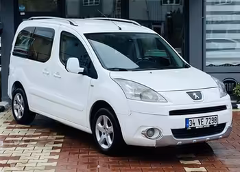 2012 MODEL PEUGEOT PARTNER TEPEE 1.6 115 HP FULL PAKET