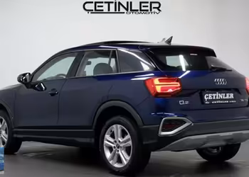 ÇETİNLERDEN 2025 AUDİ Q2 35 TFSI HAYALET EKRAN CAM TAVAN BOYASIZ