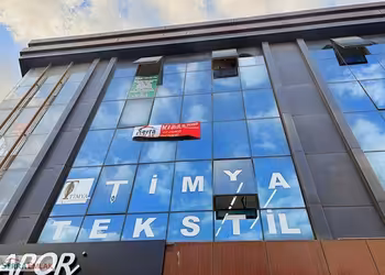 Bağcılar Belediyesi yanı Mahmutbey Caddesi üzeri KİRALIK 880M2