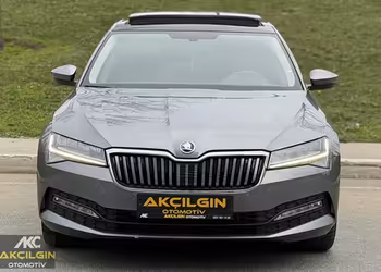 AKÇILGIN 2023 MODEL SKODA SÜPERB 1.5 TSI ELİTE 79.000 KM BOYASIZ