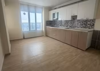 DOĞRU GAYRİMENKUL'DEN AİLE YAŞAMINA UYGUN KİRALIK 3+1 DAİRE