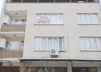 BAĞLARBAŞI MERKEZDE HİSSELİ DEĞİL TEK TAPULU KOMPLE SATILIK