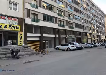 HALİLAĞA'DA YÜKSEK KİRA GETİRİLİ SATILIK ASMA KATLI DÜKKAN