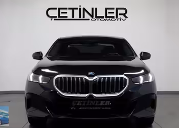 ÇETİNLER2025 BMW 5.20i M SPORT-HARMAN KARDON İÇİ KAHVE