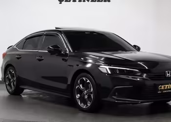 ÇETİNLER'DEN 2024 MODEL HONDA CİVİC 1.5VTEC ECO EXECUTİVE PLUS