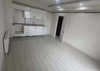 DOĞRU GAYRİMENKUL'DEN KİRALIK EŞYASIZ 1+1 DAİRE