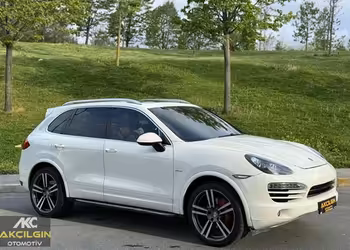 AKÇILGIN 2011 MODEL PORSCHE CAYENNE 349.000KM TAM DOLU%50 NAKİT