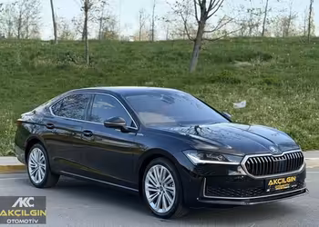 AKÇILGIN SUPER B 2.0 TSI L&K CRYSTL ACT 4*4 14.00 KM %20 FATURA