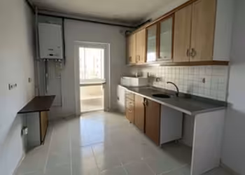 EDREMİT TOKİ'DE KİRALIK 3+1 DAİRE