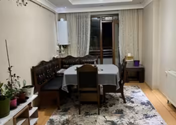 şehrin merkezinde deprem sonrası dubleks daire