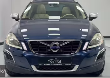 ESNAF OTO GALERİ'DEN 2012 VOLVO XC60 D3 CAM TAVAN+KÖR NOKTA
