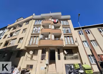 KUTLU'DAN MERKEZİ KONUMDA GENİŞ m2 EŞYALI SATILIK 2+1 DAİRE