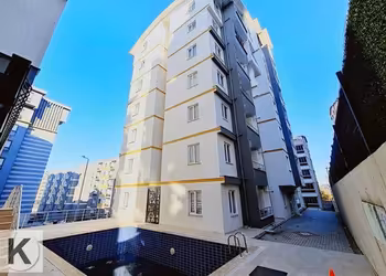 KUTLU'DAN HAVUZLU SİTE İÇERİSİNDE YATIRIMLIK 2+1 SATILIK