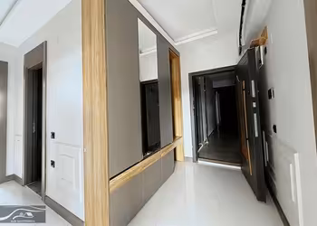 Kiralık! Geniş 2.5+1 Bağımsız Mutfak Lüks Daire