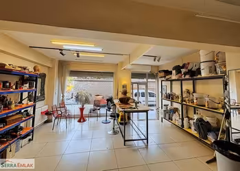 Fatih Ayvansaray Mah. satılık Bahçeli DÜKKAN 150M2