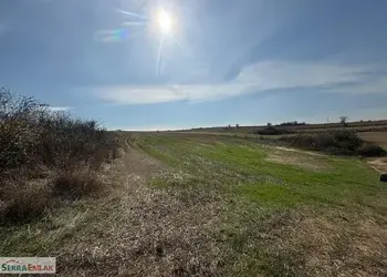 Hayrabolu Çıkrıkçı'da 10.400m² Satılık Tarla