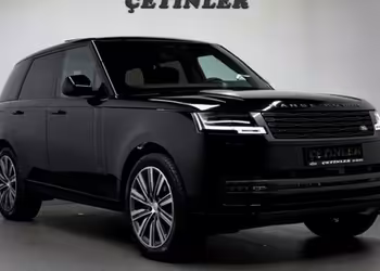 ÇETİNLER'DEN 2025 RANGE ROVER 3.0MHEV AUTOBİOGRAPHY D350 BAYİ