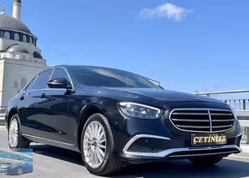 ÇETİNLER'DEN 2022 MODEL MERCEDES E300d 4MATIC