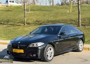 AKÇILGIN 2014 MODEL BMW 5.25 XDRİVE HAYLT+VAKUM+M DİREKSİYON+