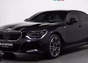 2025 5.20İ M SPORT 6100 KM 20''JANT/HEAD UP/HARMAN/NAVI/BAYİ